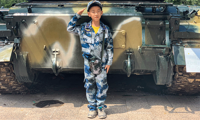 麗江軍事夏令營(yíng).gif