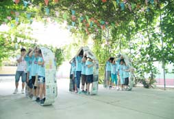 領(lǐng)袖夏令營(yíng)活動(dòng)給孩子們帶來(lái)的歡樂(lè)