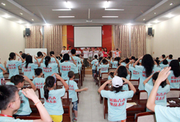 領(lǐng)袖夏令營讓每個(gè)孩子都成為領(lǐng)導(dǎo)者