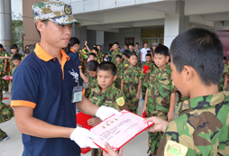 領(lǐng)導(dǎo)力夏令營孩子挑戰(zhàn)自我最好的選擇