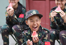 柳州附近哪家青少年軍事夏令營機(jī)構(gòu)比較好？