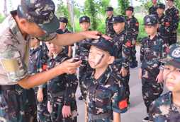 柳州小學生軍事夏令營該怎么報名