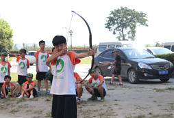 參加青少年勵(lì)志夏令營增強(qiáng)孩子的抗挫能力