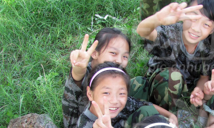 和父母一起來感受暑期勵(lì)志夏令營