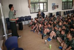 暑期參加勵志軍事夏令營的收獲