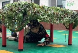 軍事訓練