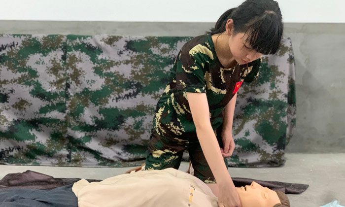 軍事急救