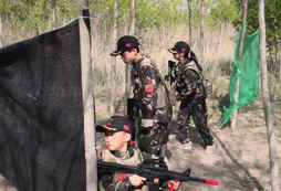 亮劍軍拓有什么課程特色？
