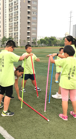 專業(yè)的戶外拓展運動課程