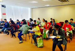 參加立人游學(xué)感受約克圣約翰大學(xué)的魅力