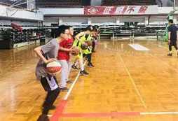 六安附近暑假有沒有青少年籃球訓練的夏令營