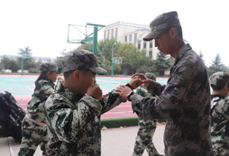 孩子不自信，洛陽(yáng)小學(xué)生夏令營(yíng)給家長(zhǎng)支招！