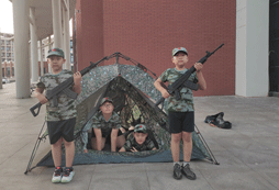 參加瀘州軍事夏令營(yíng)讓孩子們快樂成長(zhǎng)！