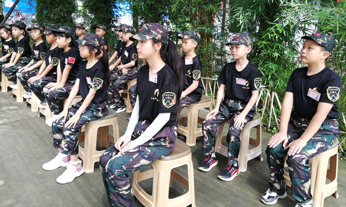瀘州軍事夏令營價(jià)格