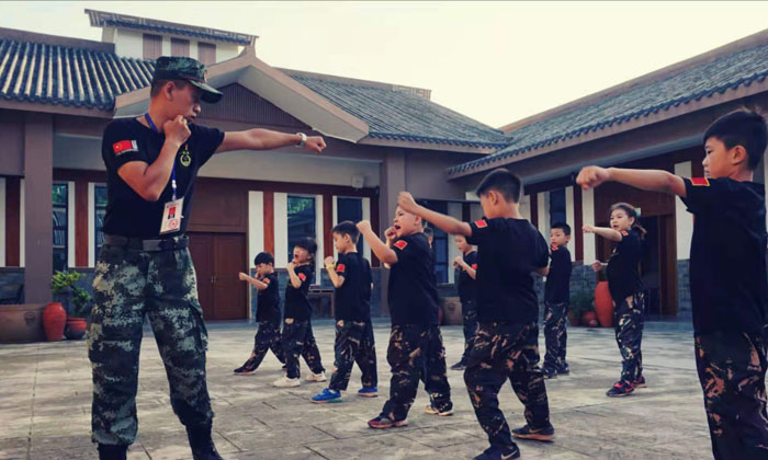 瀘州軍事夏令營師資配比