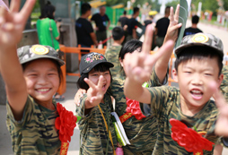 呂梁軍事夏令營活動讓孩子在暑期突破自我