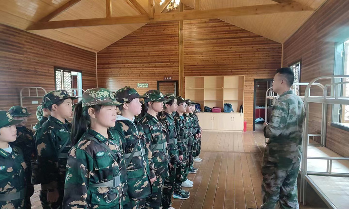 宿舍內(nèi)務(wù)講解