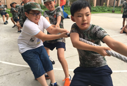 軍事拓展夏令營值不值得參加？