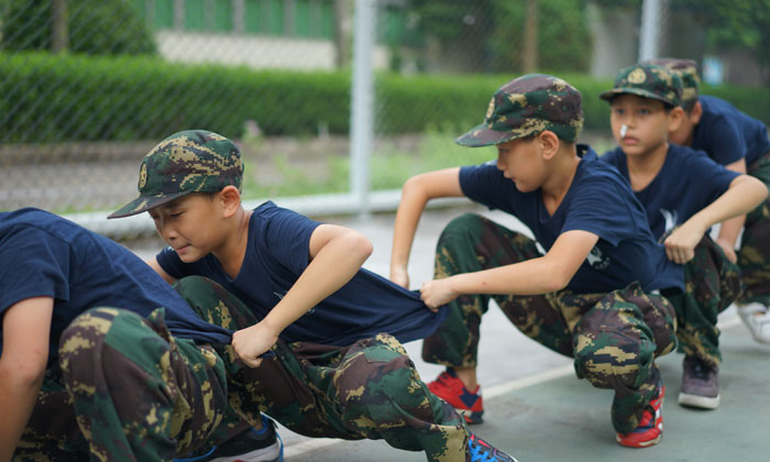 廣東少兒軍訓(xùn)夏令營(yíng)