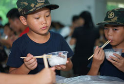廣東省青少年軍事化夏令營(yíng)報(bào)名費(fèi)用是多少?