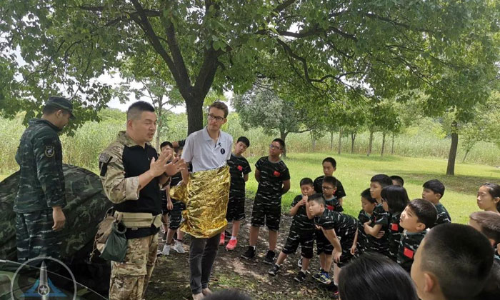 上海青少年軍事特訓營