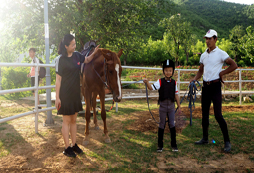 中秋國慶雙節(jié)孩子的好去處非馬術(shù)夏令營莫屬