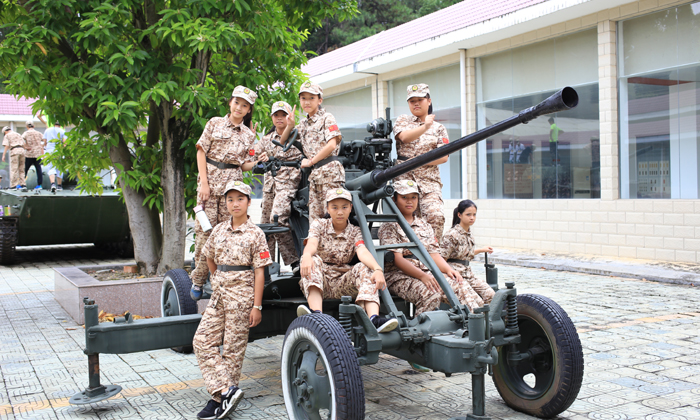 了解我軍的武器發(fā)展