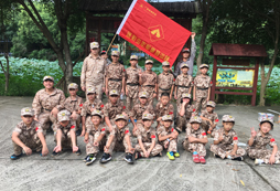 感受軍隊風(fēng)采