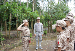 為什么要讓孩子參加迷彩少年軍事夏令營