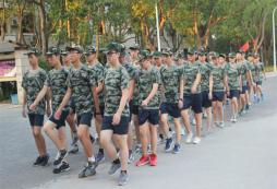 眉山軍事夏令營讓孩子更好的培養(yǎng)生活習(xí)慣