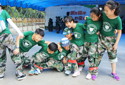 跌跌撞撞走向終點(diǎn)