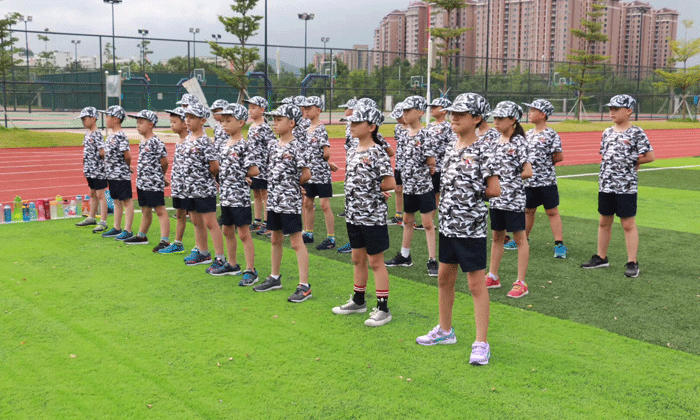 南昌軍事夏令營(yíng).gif