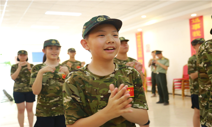 南京小學(xué)生夏令營.jpg