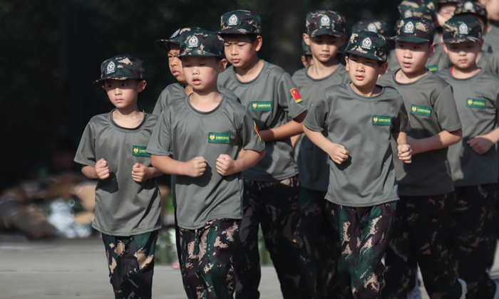 南京軍事夏令營學(xué)費(fèi)多少