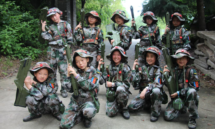 南京軍事夏令營(yíng)收費(fèi)