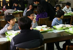 參加南京勵志游學夏令營帶多少錢比較合適呢？