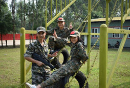 孩子在南寧軍事夏令營學(xué)到了什么？
