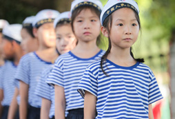 內(nèi)蒙古小學(xué)生夏令營(yíng)讓孩子在暑假玩起來