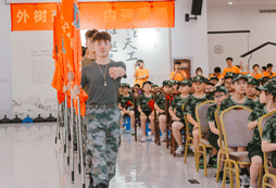 內(nèi)蒙古小學(xué)生參加夏令營(yíng)要多少錢(qián)