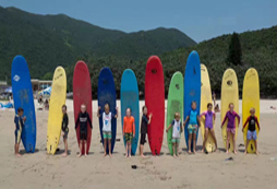 青少年參加游泳夏令營可以增強(qiáng)身體素質(zhì)嗎
