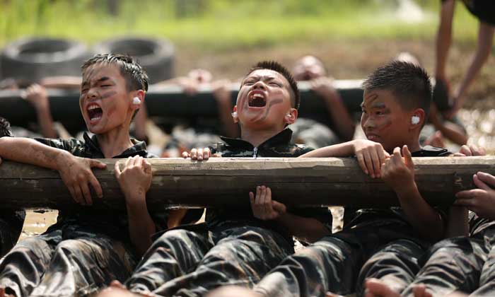 寧波夏令營帶領(lǐng)孩子挑戰(zhàn)極限！