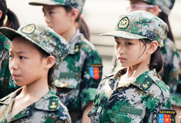什么樣的孩子適合參加南京弘星軍事夏令營(yíng)