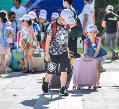 開(kāi)營(yíng)進(jìn)行時(shí)