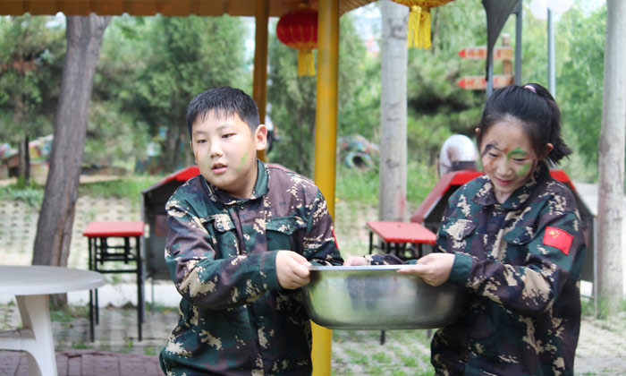 山西沖鋒號軍事夏令營