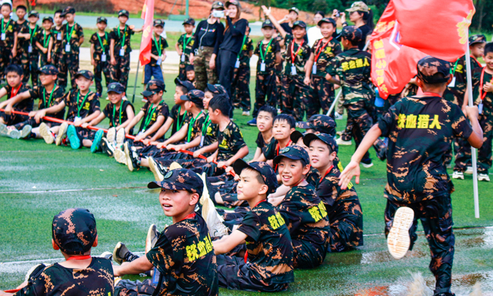 鐵血獵人軍事夏令營