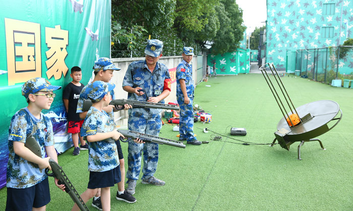 上海西點軍事夏令營