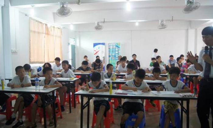 a13cca2adb3a55632b058a03b2901f83.jpg