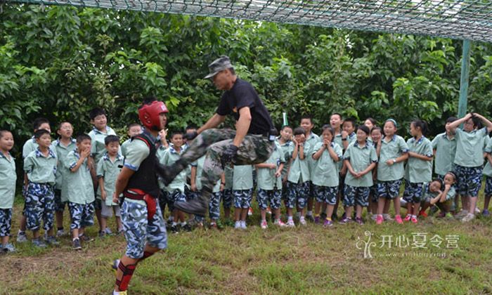 北京青少年軍事夏令營