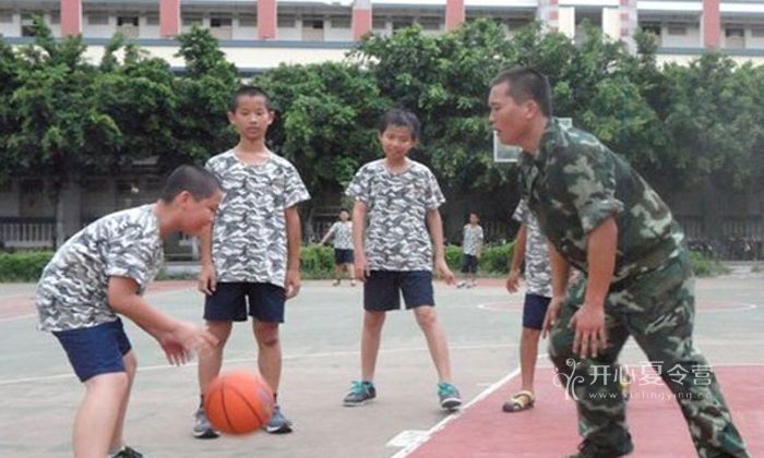 中國軍旅文化金課籃球夏令營(yíng)