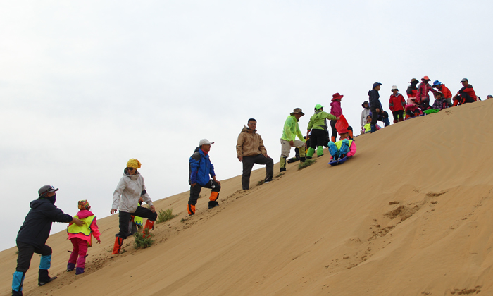 親子貓夏令營(yíng)讓孩子學(xué)會(huì)感恩